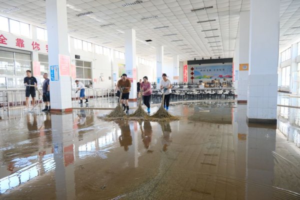 配资实盘网 新华全媒+丨泃河渐静——天津受灾地区灾后恢复见闻