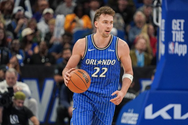 配资炒股之家 游刃有余！小瓦格纳13中8拿25分4助 三分5中3